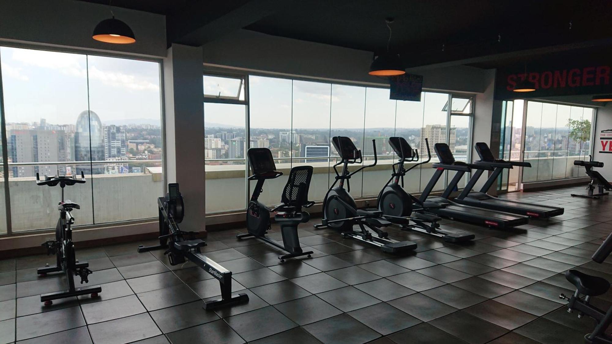 Apartamento Luxury Skynest With Gym And Pool In Westlands Nairobi Exterior foto